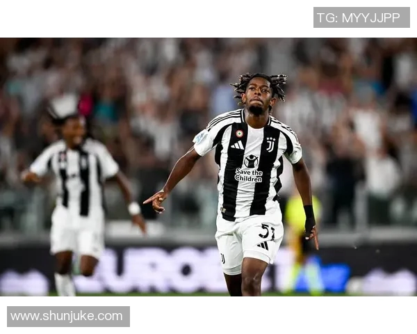 足球明星携手祝福尤文图斯新春快乐共迎辉煌赛季