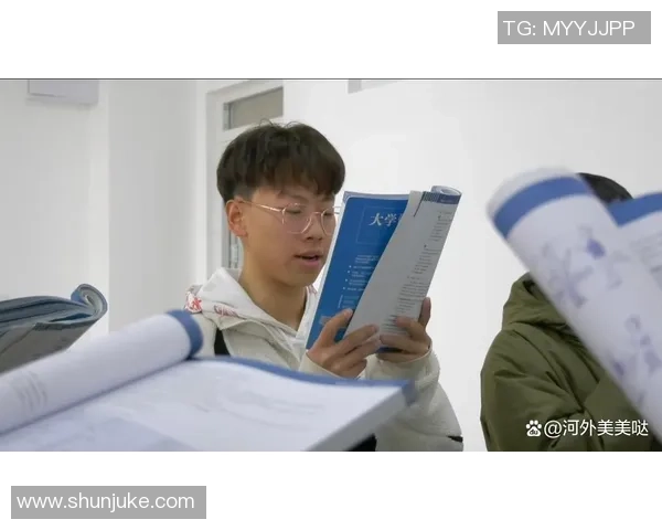 广州篮球队的成长之路:从默默无闻到璀璨辉煌的奋斗历程 广州篮球队的成长之路:从默默无闻到璀璨辉煌的奋斗历程