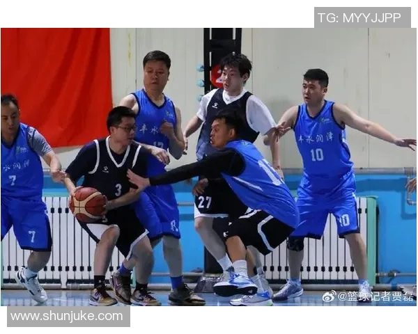 陈磊独家分享篮球心得与技巧提升之道助你成为球场明星 陈磊独家分享篮球心得与技巧提升之道助你成为球场明星