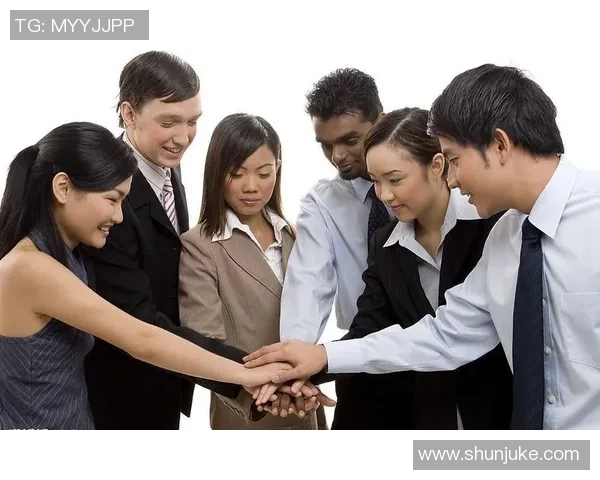 杭州羽毛球队在全国锦标赛中的团队协作表现分析与点评 杭州羽毛球队在全国锦标赛中的团队协作表现分析与点评